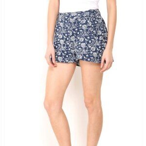 Ashley Blue Floral Print Tie Belted Shorts